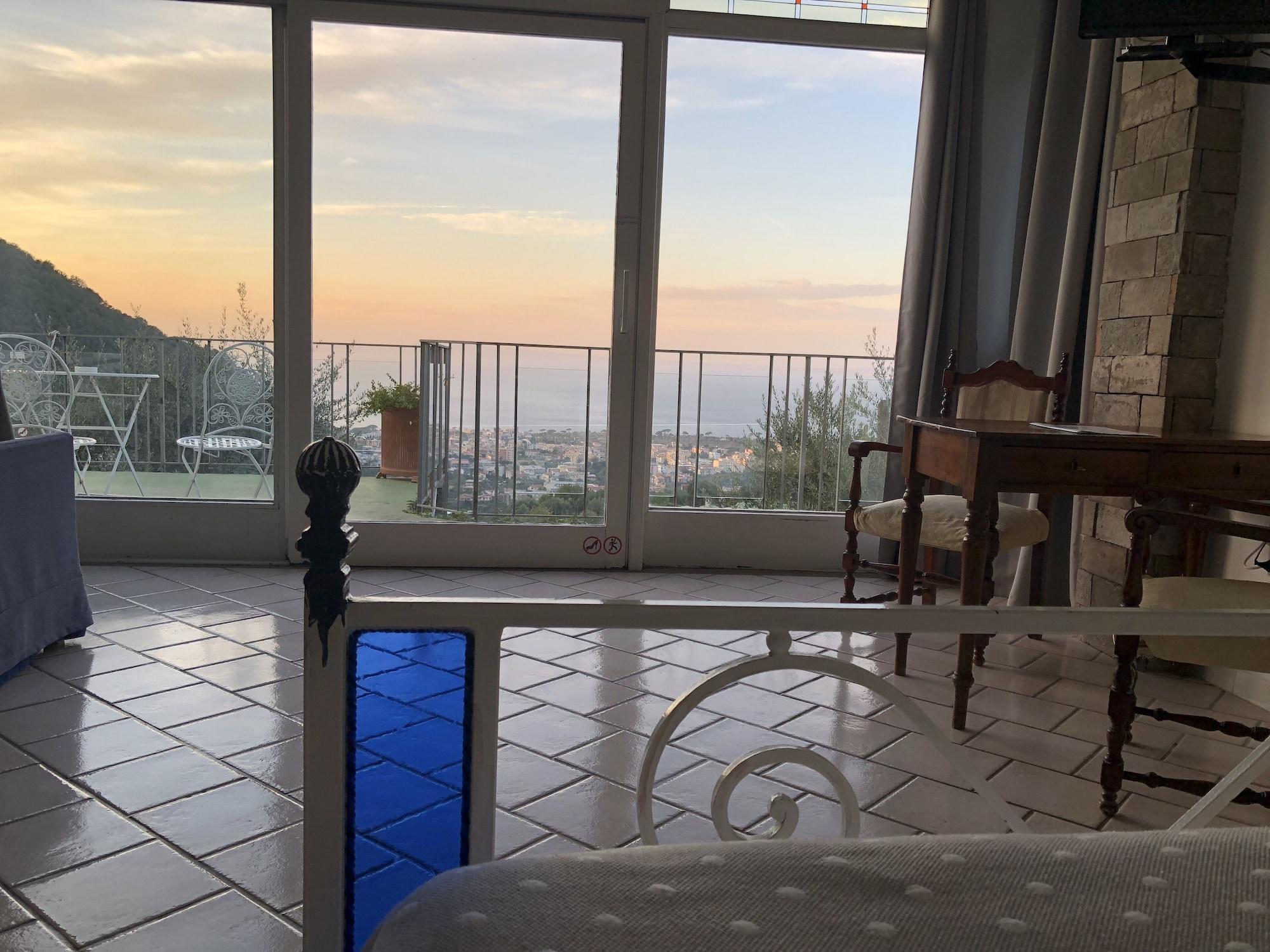 Casa Mazzola Bed and Breakfast Sant'Agnello Exteriör bild